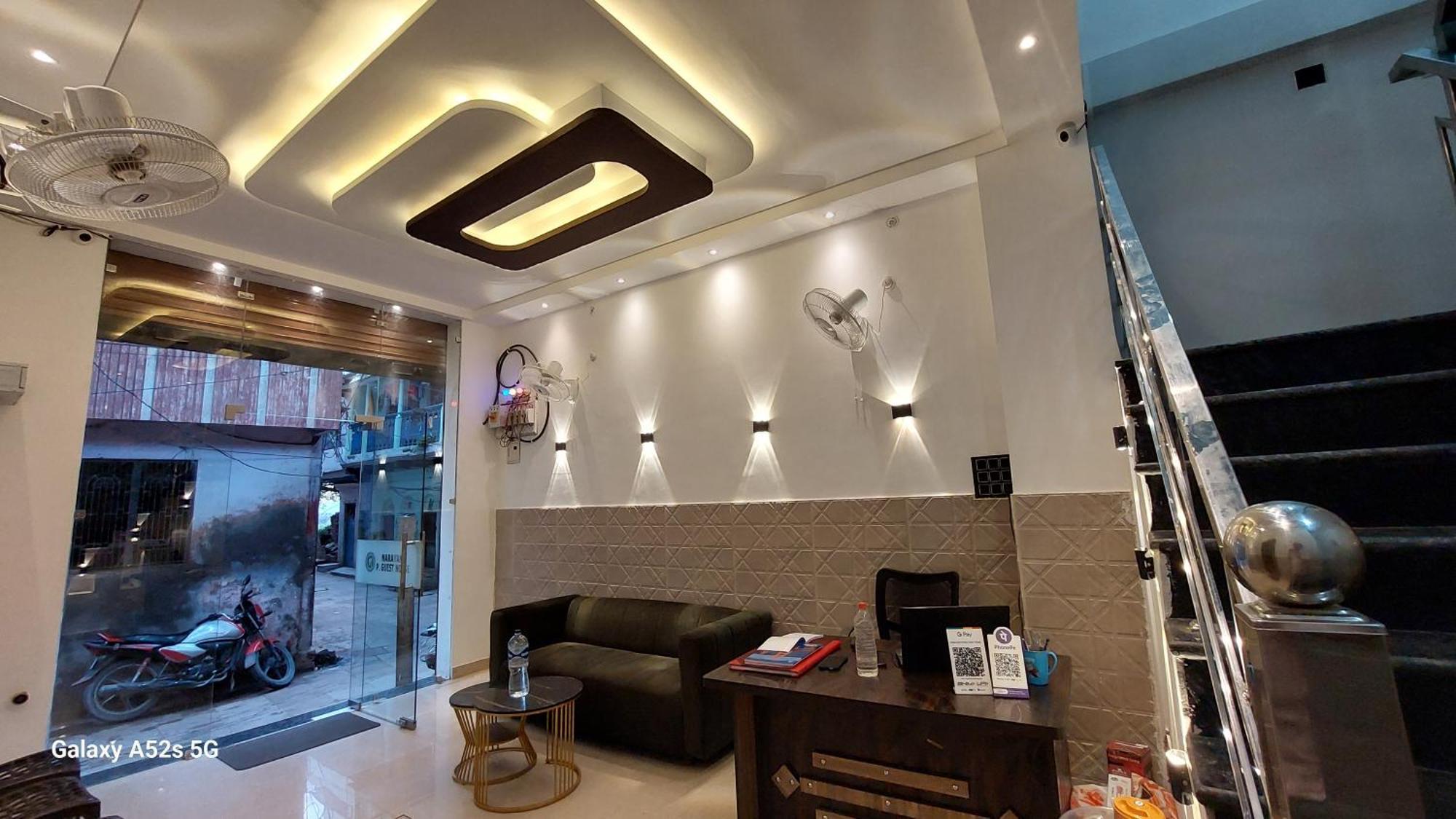 Narayani Paying Guest House — Photos 1